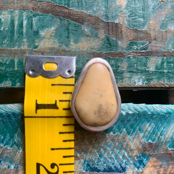 Statement Ring - Picture 6 of 6